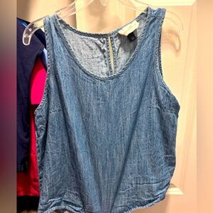 Universal threads top